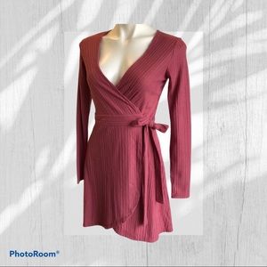 Forever21 Rose Long Sleeve Wrap Dress Medium